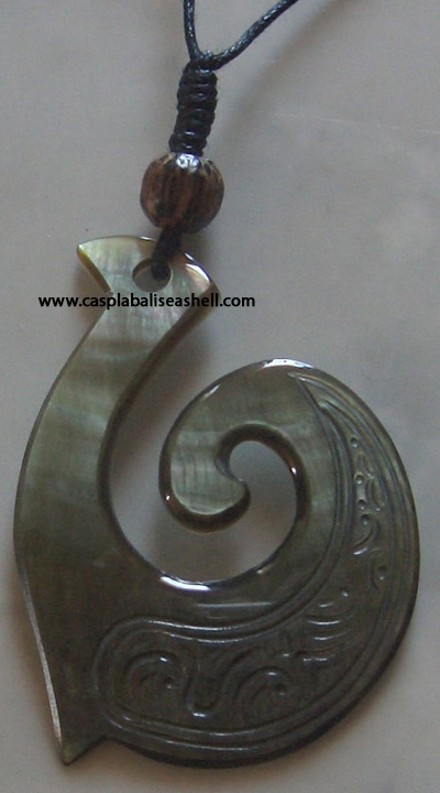necklace carving style