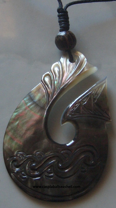 necklace carving style