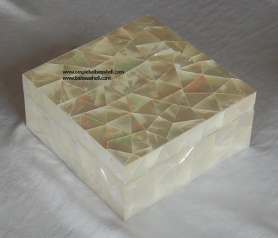 mother of pearl white box