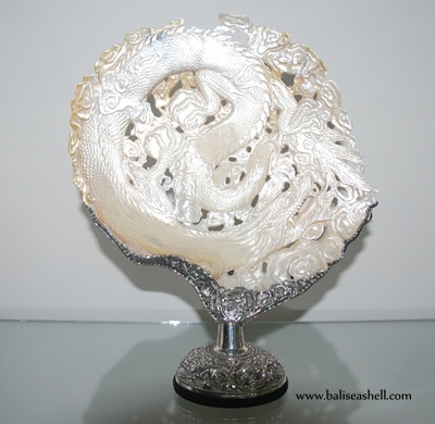mop shell carving with dragon with silver