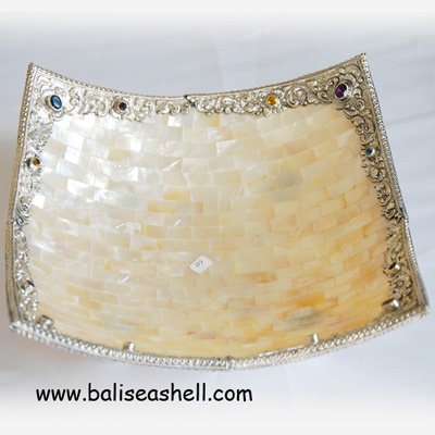 seashell crafts handmade indonesia