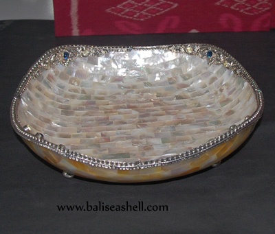 rengtagonal art crafts bowl with silver