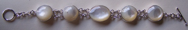 Mop Shell Round Breeclet