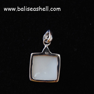 Seashell Pendants With Silver