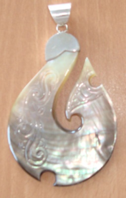 Pendants Shell
